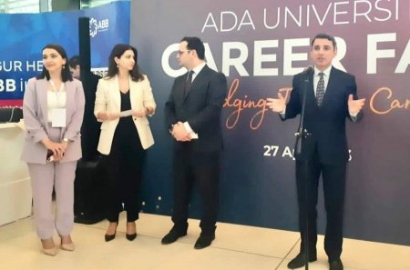 Mədəniyyət Nazirliyi ADA Universitetində təşkil edilən Karyera Sərgisində iştirak edib - FOTO