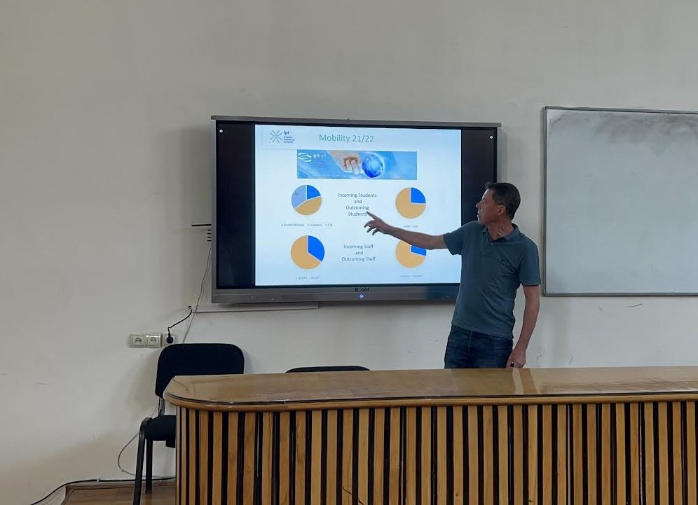 Portuqaliyanın Tomar Universitetinin professoru BDU-da seminar keçirib