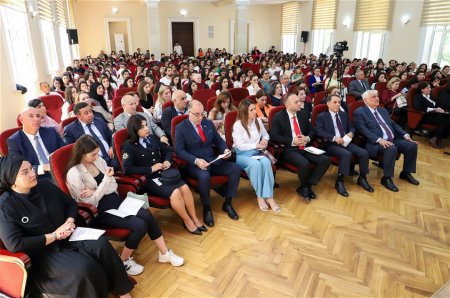 ADU-da pedaqoji və istehsalat təcrübələrinin yekun konfransı keçirilib - FOTO