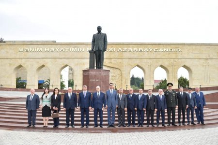 AzTU rektoru Şirvanda Ulu Öndərin 100 illiyinə həsr olunan konfransda - FOTO