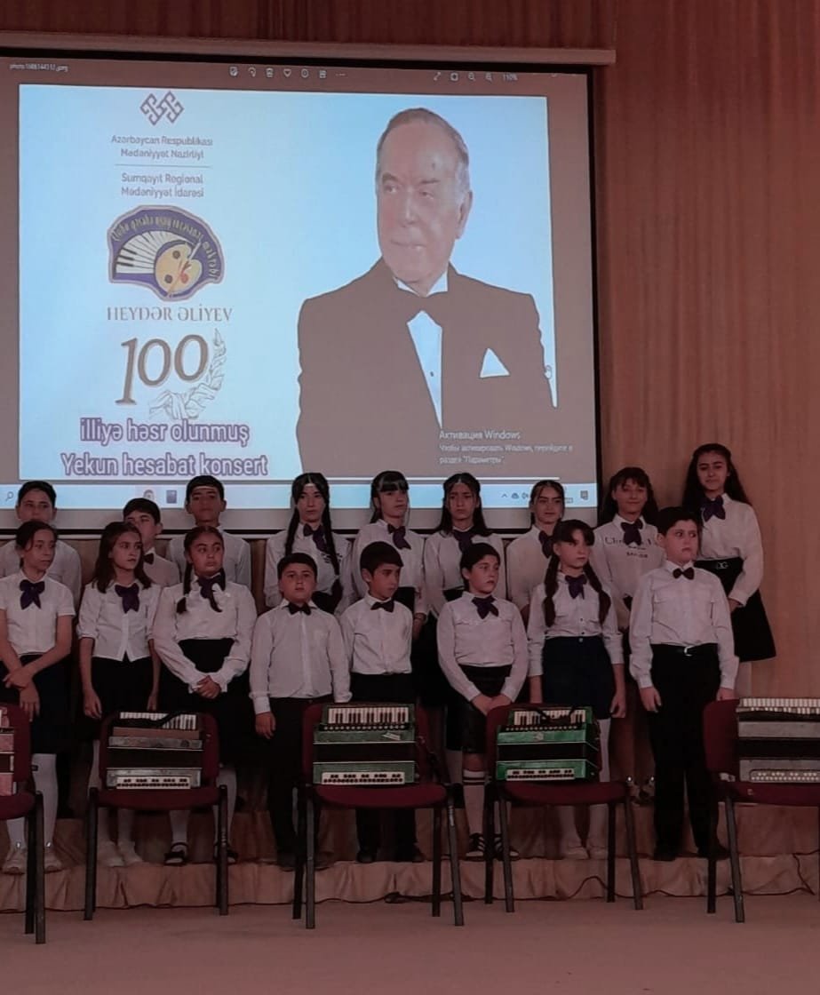 Qobu qəsəbə Uşaq İncəsənət Məktəbində “Heydər Əliyev ili” çərçivəsində konsert proqramı keçirilib - VİDEO