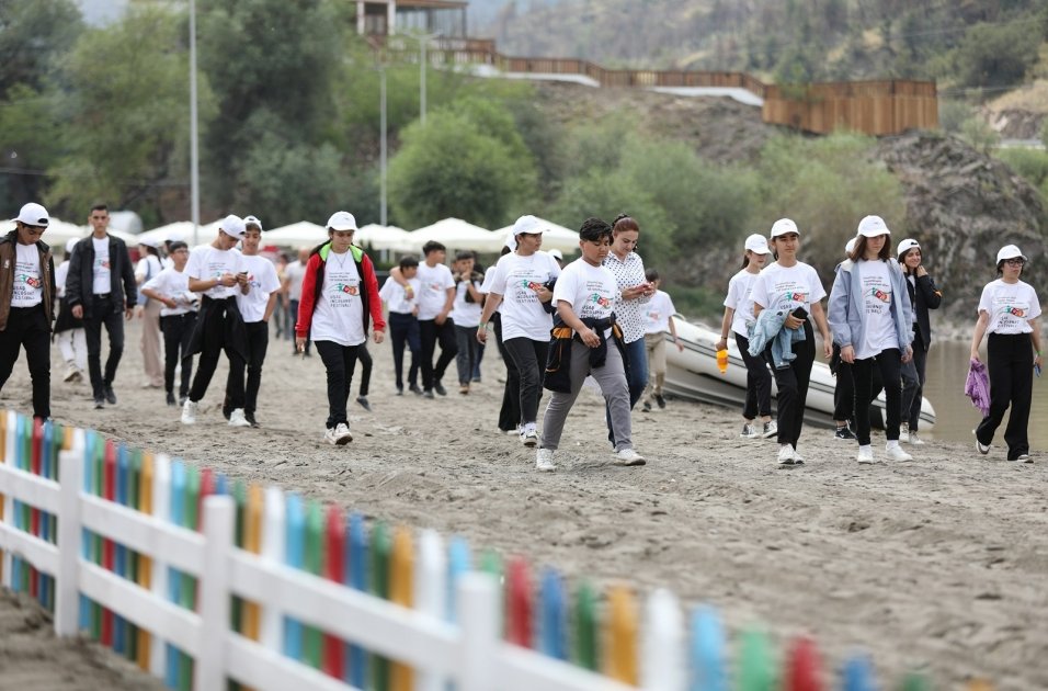 Laçında Uşaq İncəsənət Festivalının yay düşərgəsi keçirilib