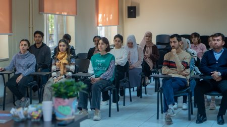 Bakı Dövlət Universitetinin Şərqşünaslıq fakültəsində növbəti elmi-seminar keçirilib - FOTO