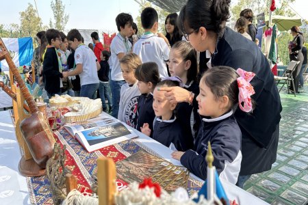 Azərbaycan mədəniyyəti Meksikada sərgilənib - FOTO