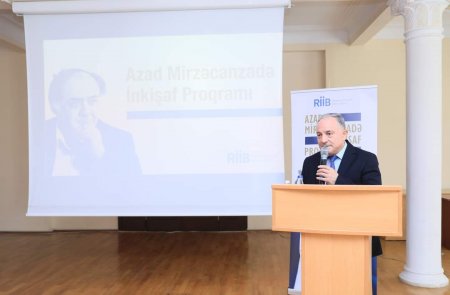 AzTU-da Azad Mirzəcanzadə inkişaf proqramının təqdimatı olub - FOTO