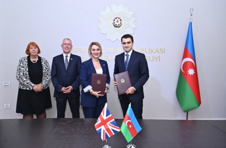 Elm və təhsil nazirinin müavini Britaniya Şurasının Avropa regionu üzrə rəhbəri ilə görüşüb - FOTO