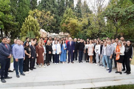 Ege Universitetində təhsil alan ADAU tələbələri üçün səhər yeməyi təşkil olunub - FOTO