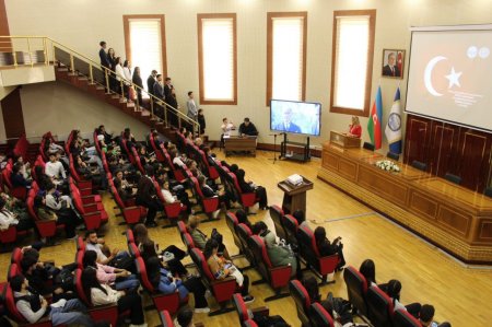 BDU-da Türkiyə Cümhuriyyətinin 100-cü ildönümünə həsr olunmuş tədbir baş tutub - FOTO