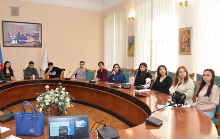 DİA-da Təhsil Tələbə Krediti Fondunun nümayəndələri ilə görüş keçirilib - FOTO