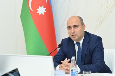Emin Əmrullayev UNEC-də yeni mərkəzlərin açılışında iştirak edib - FOTOLAR Emin Əmrullayev UNEC-də yeni mərkəzlərin açılışında iştirak edib - FOTOLAR