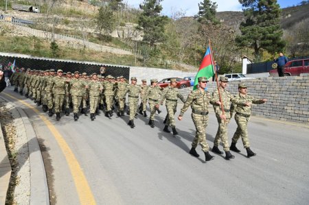 Laçında "Bayraq yürüşü" - FOTOLAR