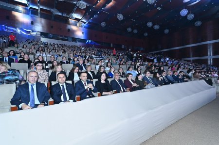 “ZəfərFest – 3” yaradıcılıq sərgi-festivalı keçirilib - FOTO “ZəfərFest – 3” yaradıcılıq sərgi-festivalı keçirilib - FOTO