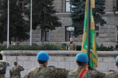 Prezident İlham Əliyev Xankəndidə hərbi paradda iştirak edib - FOTO 