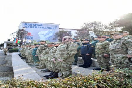 Prezident İlham Əliyev Xankəndidə hərbi paradda iştirak edib - FOTO 