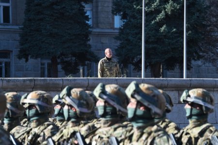 Prezident İlham Əliyev Xankəndidə hərbi paradda iştirak edib - FOTO 