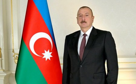 Prezident İlham Əliyev Dövlət Bayrağı Günü ilə bağlı paylaşım edib - FOTO