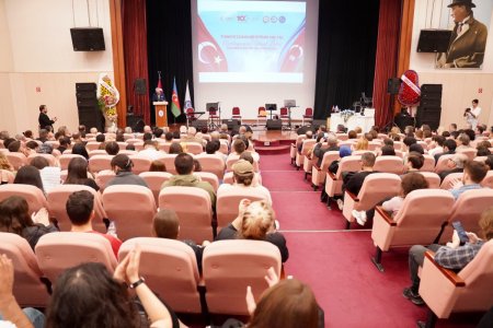 Ege Universitetində Ulu Öndər Heydər Əliyevin anadan olmasının 100-cü ildönümü qeyd edilib - FOTOLAR