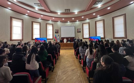 BDU-da “Tarixin Heydər Əliyev zirvəsi” adlı tədbir keçirilib - FOTO