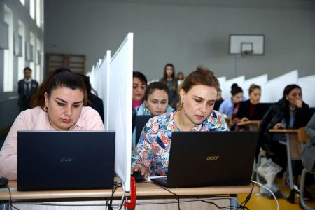 Direktor müavinlərinin işə qəbulu üzrə test imtahanı mərhələsinə start verilib - FOTO