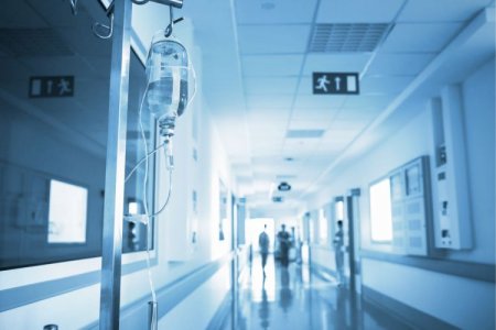 Hepatit diaqnozu qoyulan uşaqlardan biri evə buraxıldı