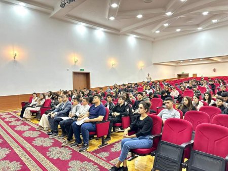 AƏSMA-da "Sosial işin psixoloji aspektləri" mövzusunda təlim keçirilib - FOTO