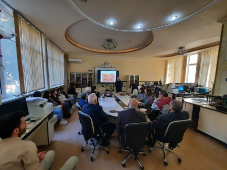 BDU-da elmi seminar: "Fonsuz həndəsi ornamentlərin tarixi, evolyusiyası, üslub və tərzləri" - FOTO