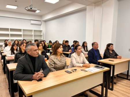 BDU-nun əlcəzairli doktorantı Azərbaycanın ali məktəb kitabxanalarının iş metodlarını tədqiq edib - FOTO