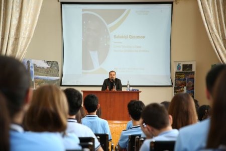 Televiziya rəhbəri “Məktəbdə...” layihəsində - FOTO