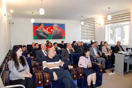 UNEC müəllimləri MDU-da seminar keçiriblər