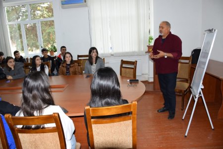 MDU-da maarifləndirici seminar keçirilib