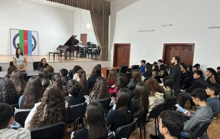 Asəf Zeynallı adına Musiqi Kollecində görüş keçirilib - FOTO