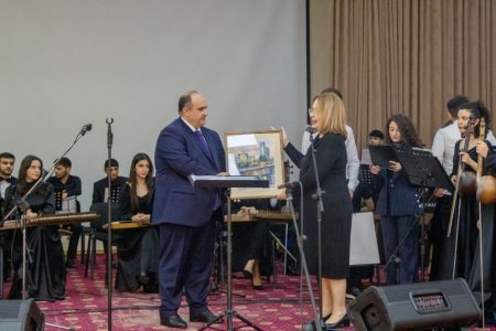 Bakı Slavyan Universitetində ADMİU-nun 100 yaşı qeyd edilib - FOTO