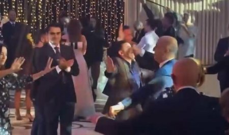 Təhsil naziri toyda "rusca" oynadı - Foto