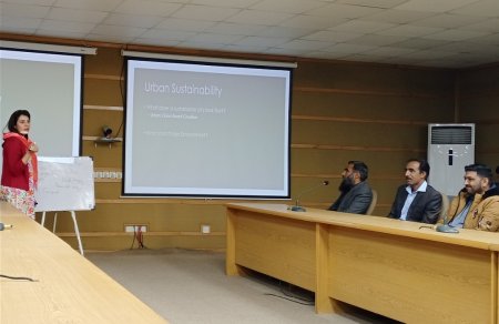 Pakistanda “Dayanıqlı Şəhərlər və İcmalar” seminar təşkil edilib - FOTO