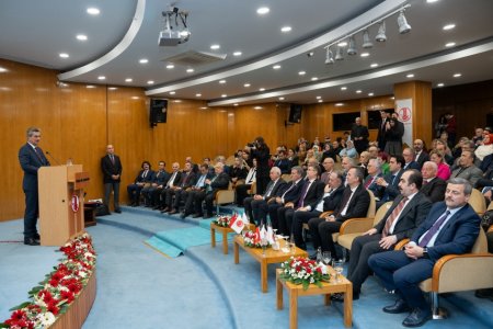 AMEA Türk Dil Qurumunun “Türk dilinə xidmət” mükafatına layiq görülüb - FOTO