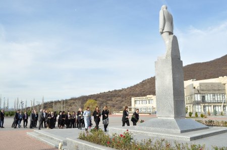 Şəkidə konfrans: “Regionlarda elmin inkişaf strategiyası Heydər Əliyev zəkasının işığında” - FOTO