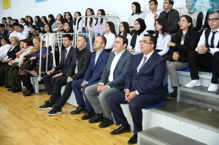 Bakı Ali Neft Məktəbində futzal çempionatı başlayıb - FOTO