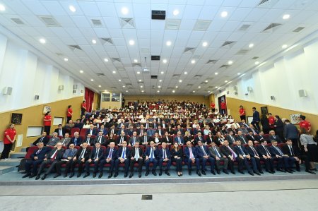 Universitetdə Heydər Əliyevin büstünün açılış oldu - FOTO