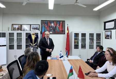 BDU rektoru Anhui Universitetinin nəzdində fəaliyyət göstərən Azərbaycanşünaslıq Mərkəzi ilə tanış olub - FOTO