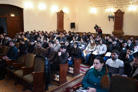 DİM- də tələbələr üçün maarifləndirici görüş keçirilib