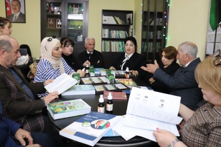 Dendrologiya İnstitutunda aparılan elmi-tədqiqat işlərinin nəticələri müzakirə olunub - FOTO