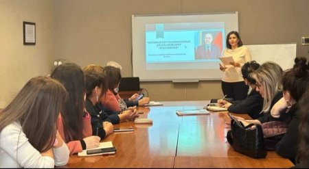 BSU-da “Heydər Əliyev İli” çərçivəsində elmi seminar təşkil olunub - FOTO