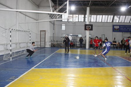 MDU-nun mini-futbol komandası şəhər birincisi olub