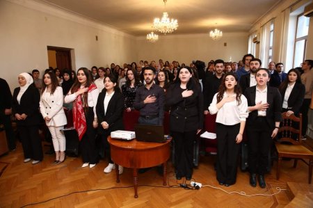 Pedaqoji Universitetdə Xalq şairi Sabir Rüstəmxanlı ilə görüş keçirilib - FOTO