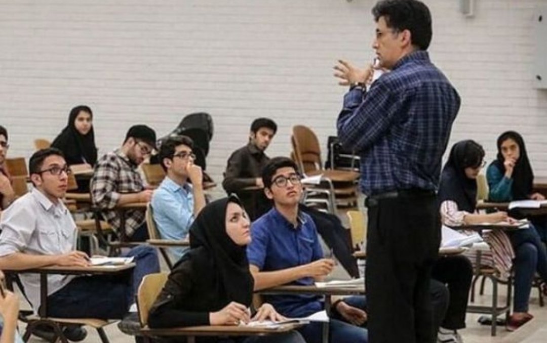 İran Ermənistan universitetinə professor göndərəcək