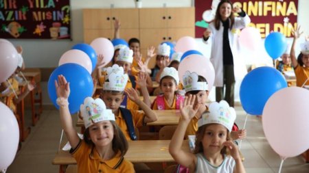 Birinci siniflər üçün məktəblərdə adaptasiya proqramı tətbiq edilməlidir.