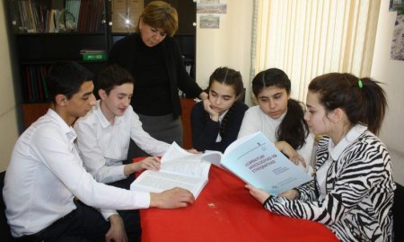 Müəllimlər üçün yeni “biznes”: - 100 manatdan başlayır