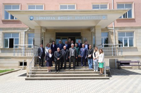 LDU-da dəyirmi masa: “Regionlarda elm və təhsilin inteqrasiyası” 