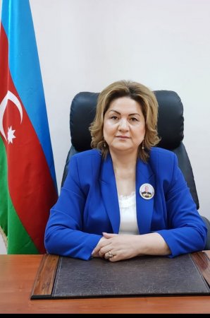 İşdən çıxarılan məktəb direktorunun "ürəyi getdi"